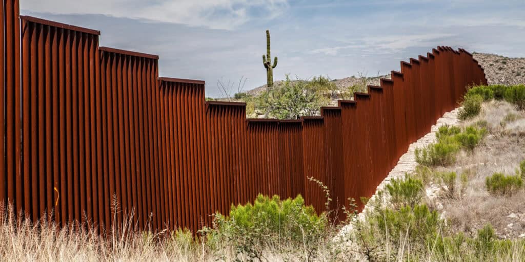 Border wall