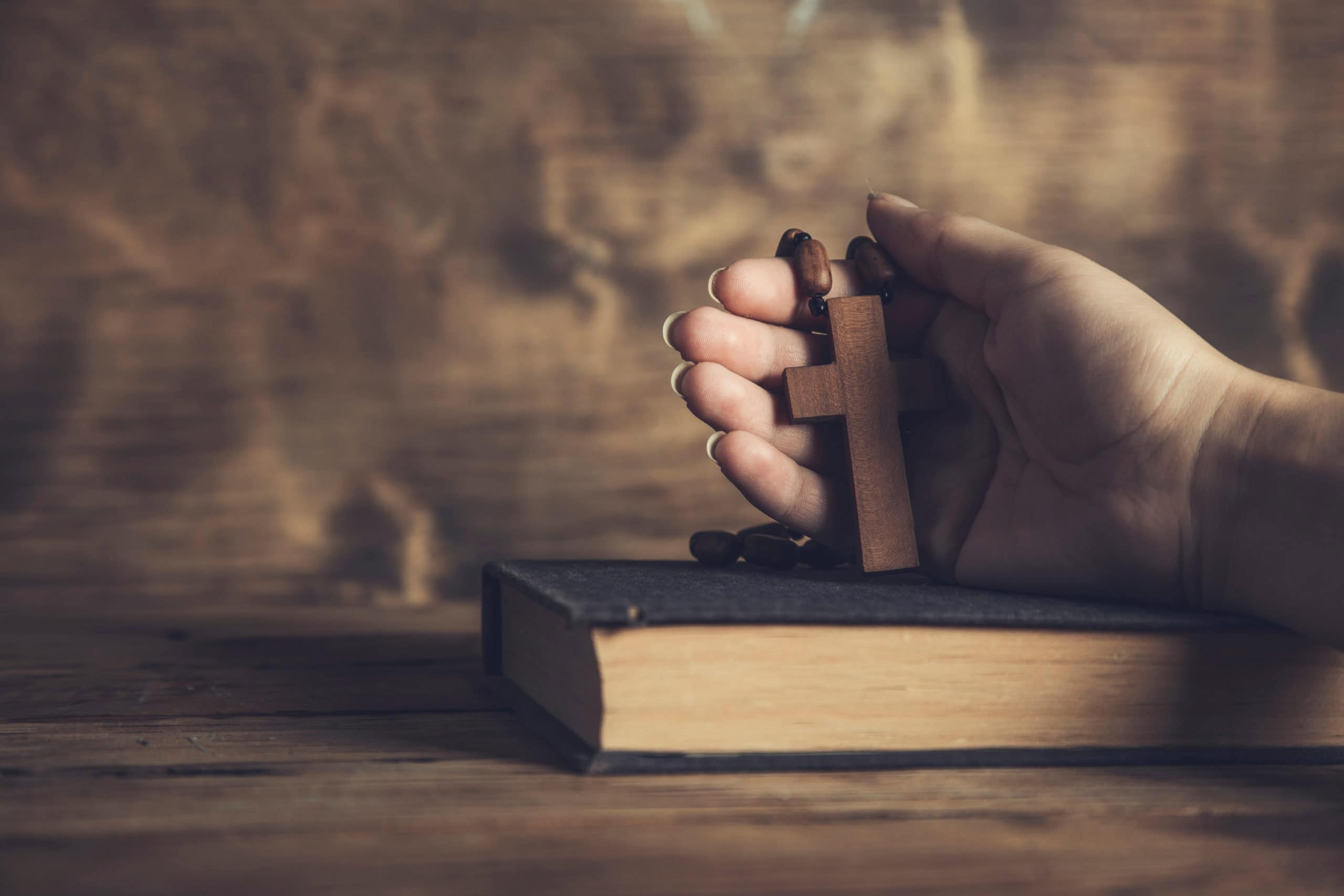 Praying with Bible